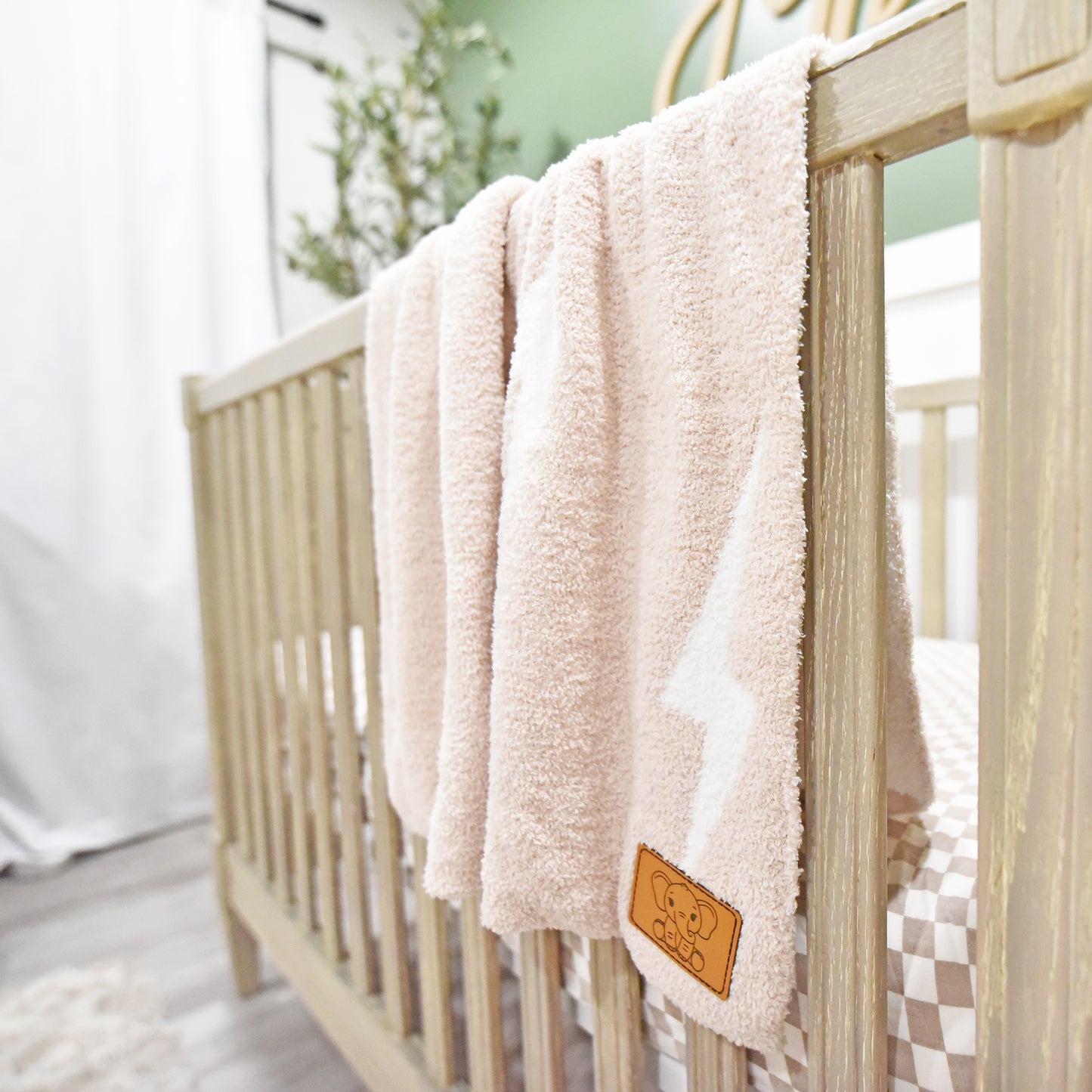 Baby Blanket Plush Fuzzy Reversible 28"x40"- Tan/White Lightning Bolt